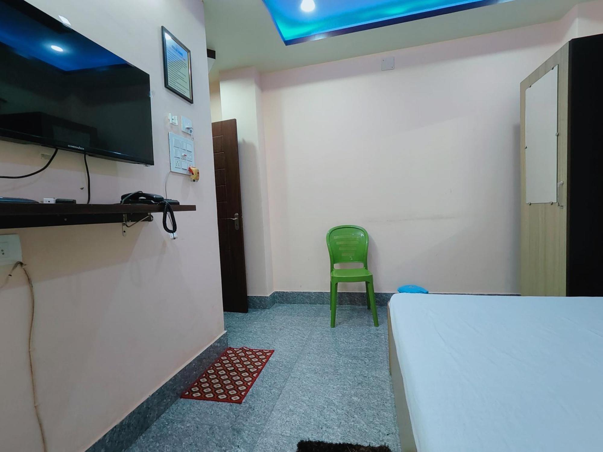 Gulab Lodge Siliguri Esterno foto