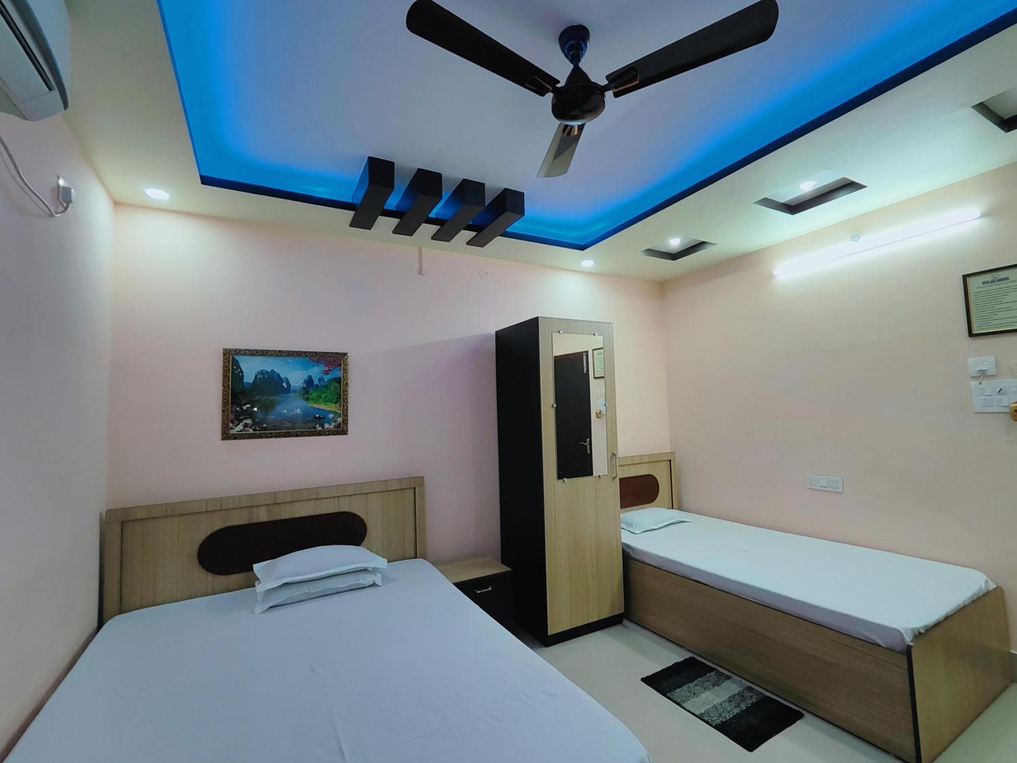 Gulab Lodge Siliguri Esterno foto